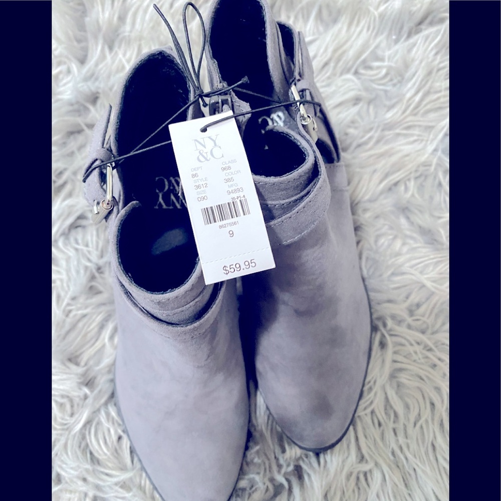 Grey boots